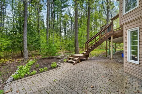 19 The Granite Bluff N/a Bracebridge ON P1L 1L4
