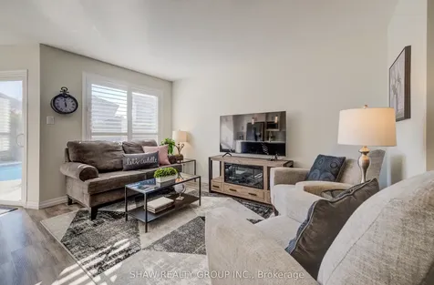 35 Hawkins Drive Cambridge ON N1T 1Z7