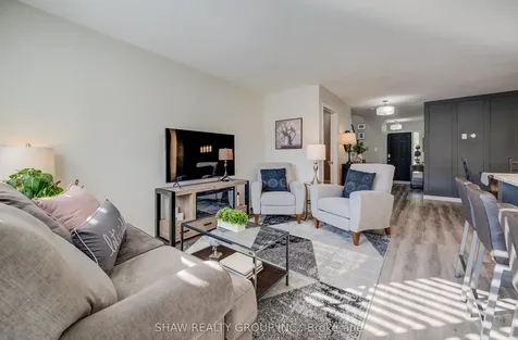 35 Hawkins Drive Cambridge ON N1T 1Z7