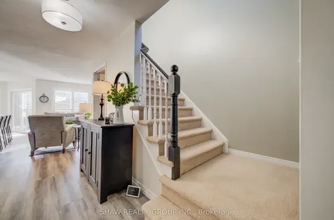 35 Hawkins Drive Cambridge ON N1T 1Z7