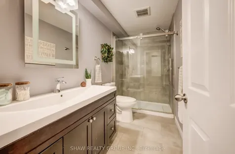 35 Hawkins Drive Cambridge ON N1T 1Z7
