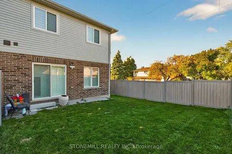 78 Starling Drive Hamilton ON L9A 2P5
