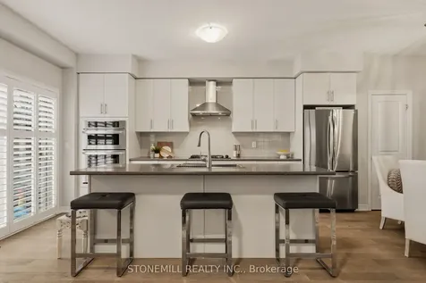 78 Starling Drive Hamilton ON L9A 2P5