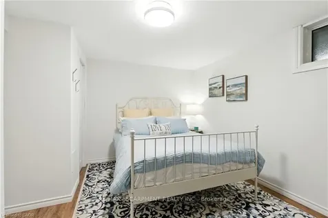 48 Brentwood Drive Hamilton ON L8G 2W8