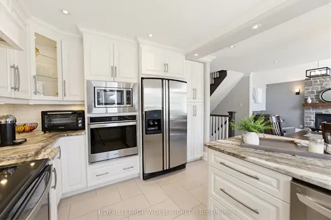 64 Highgate Road Kitchener ON N2N 3M8