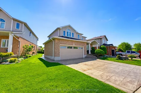 64 Highgate Road Kitchener ON N2N 3M8