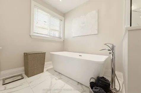 64 Highgate Road Kitchener ON N2N 3M8