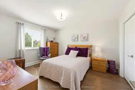 64 Highgate Road Kitchener ON N2N 3M8