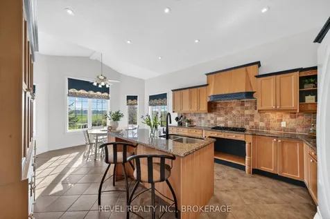 567 Shiloh Avenue Kingston ON K7M 8W1