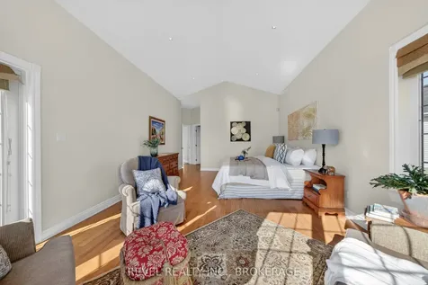 567 Shiloh Avenue Kingston ON K7M 8W1