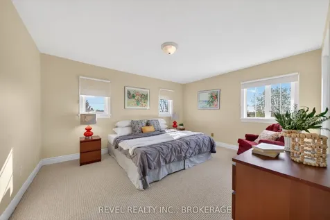 567 Shiloh Avenue Kingston ON K7M 8W1