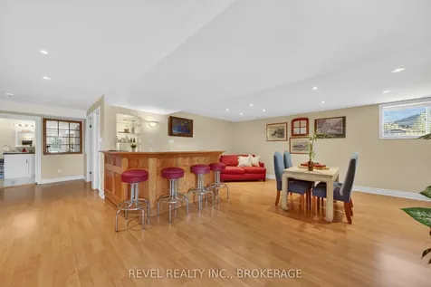 567 Shiloh Avenue Kingston ON K7M 8W1