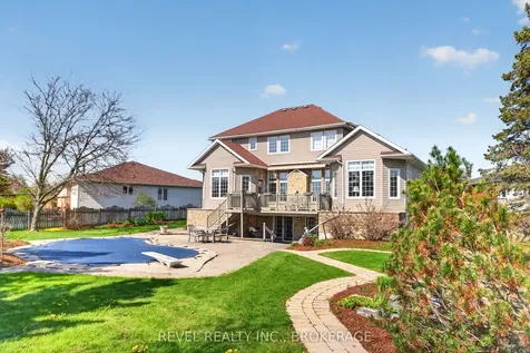 567 Shiloh Avenue Kingston ON K7M 8W1
