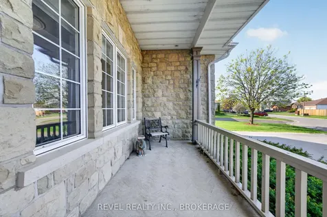 567 Shiloh Avenue Kingston ON K7M 8W1