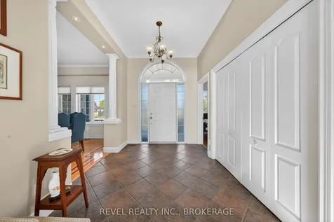 567 Shiloh Avenue Kingston ON K7M 8W1