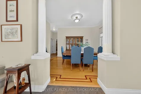 567 Shiloh Avenue Kingston ON K7M 8W1
