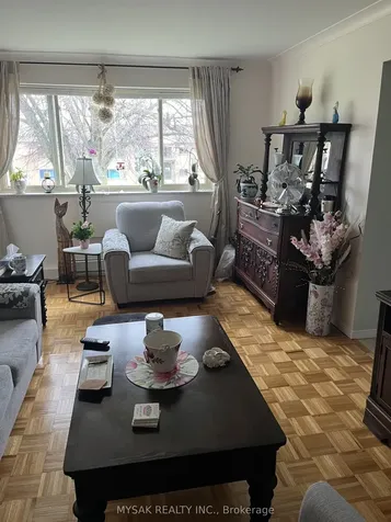 100 Sunnylea Crescent Guelph ON N1E 1W6