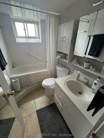 100 Sunnylea Crescent Guelph ON N1E 1W6
