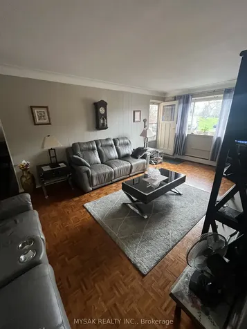 100 Sunnylea Crescent Guelph ON N1E 1W6