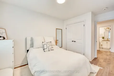377 Glancaster Road Hamilton ON L9G 0G4