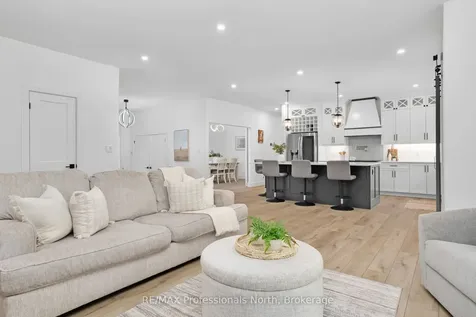 1034 Xavier Street Gravenhurst ON P0E 1G0
