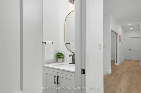 1034 Xavier Street Gravenhurst ON P0E 1G0
