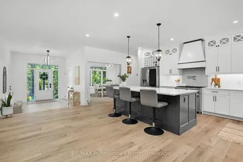 1034 Xavier Street Gravenhurst ON P0E 1G0