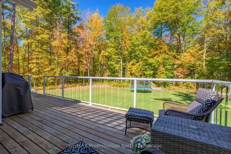 1034 Xavier Street Gravenhurst ON P0E 1G0