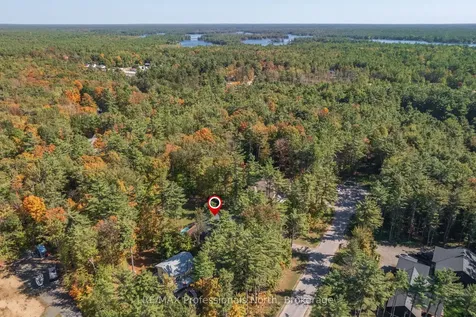 1034 Xavier Street Gravenhurst ON P0E 1G0