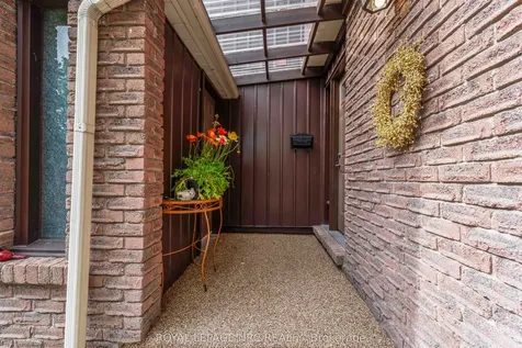 122 Lakeshore Road St. Catharines ON L2N 6N6