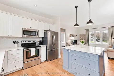 7 Grace Avenue Meaford ON N4L 1E7