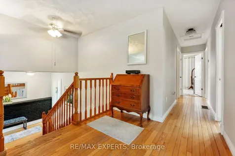 32 Crestlynn Crescent Norfolk ON N3Y 4V8