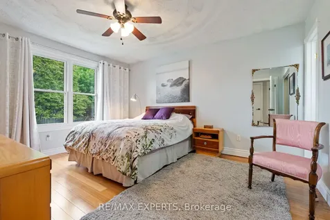 32 Crestlynn Crescent Norfolk ON N3Y 4V8