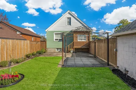 379 Talbot Street Hamilton ON L8H 6T5