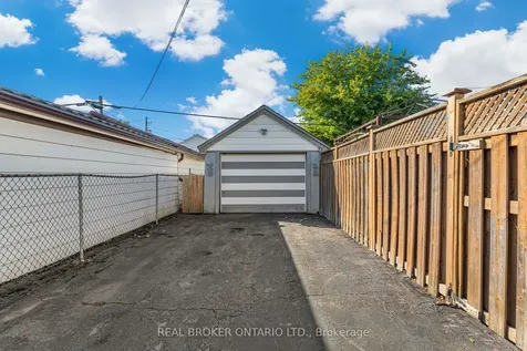 379 Talbot Street Hamilton ON L8H 6T5