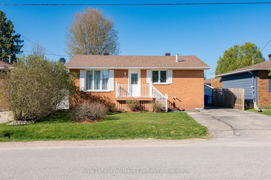 99 Strathcona Drive North Bay ON P1A 2N5