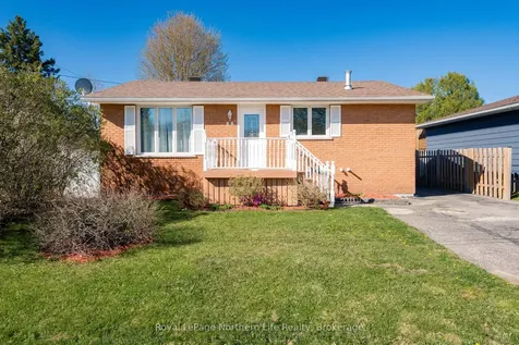 99 Strathcona Drive North Bay ON P1A 2N5