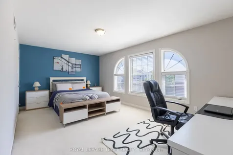 38 Penrith Street Kanata ON K2W 1E5