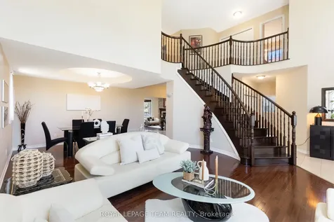 38 Penrith Street Kanata ON K2W 1E5