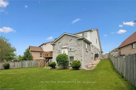 24 Buckthorn Crescent Guelph ON N1E 7C3
