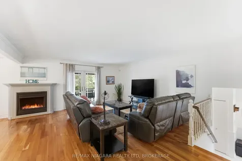13 Rusholme Crescent St. Catharines ON L2T 3V3