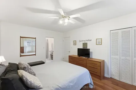 13 Rusholme Crescent St. Catharines ON L2T 3V3