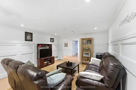 13 Rusholme Crescent St. Catharines ON L2T 3V3