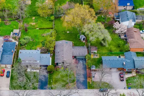 13 Rusholme Crescent St. Catharines ON L2T 3V3