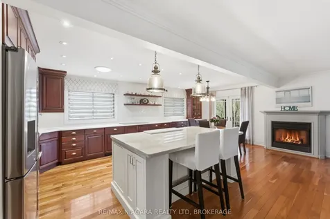 13 Rusholme Crescent St. Catharines ON L2T 3V3