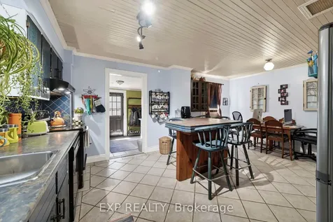 9-11 Millville Avenue Cornwall ON K6H 4K5