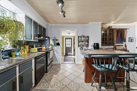 9-11 Millville Avenue Cornwall ON K6H 4K5