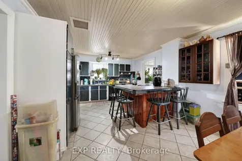 9-11 Millville Avenue Cornwall ON K6H 4K5