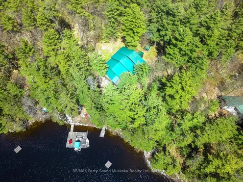 10 Harris Lake Water N/a Parry Sound Remote Area ON P0G 1K0