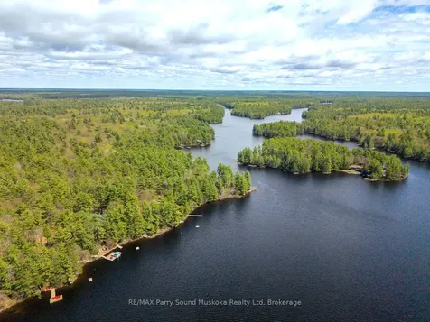 10 Harris Lake Water N/a Parry Sound Remote Area ON P0G 1K0
